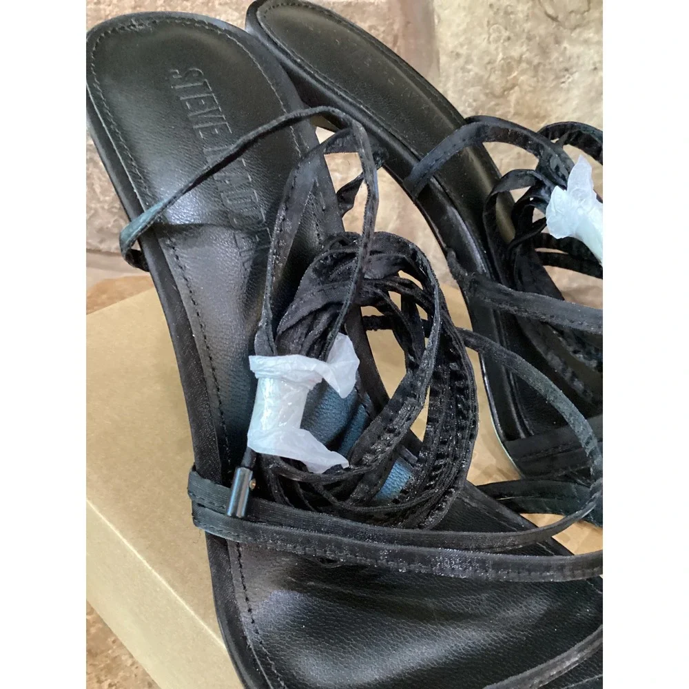 Steve Madden Sarabell Size 10 M Black Strappy Pointed Toe Stiletto Heel Sandals